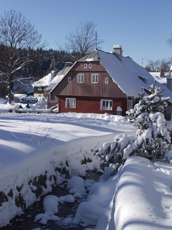 Hotel Penzion Pod Mustky Harrachov Exterior foto